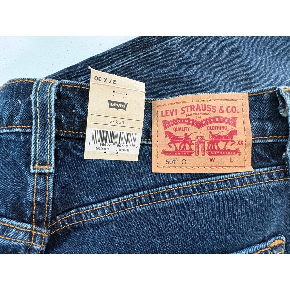 Levis 501 Curve Straight Leg Jeans Dark Wash Stretch Denim 27x30 NWT - Picture 6 of 7